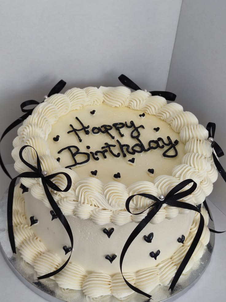 Occasion Cake - (3 Pounds)