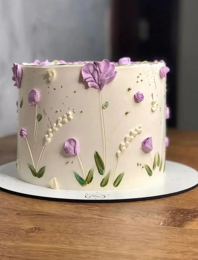 Signature Cake - (3 Pounds)