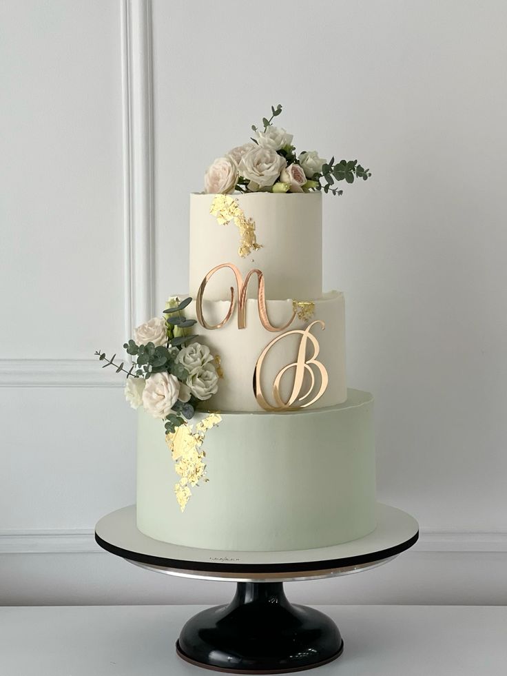 Wedding Cake - (12 Pounds)