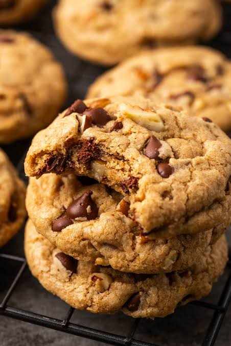 Chocolate Chip Cookies (Pack of 4)