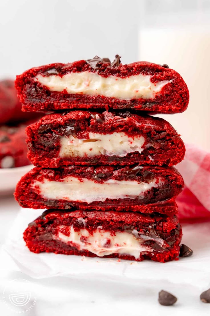 Red Velvet Cookies (Pack of 4)